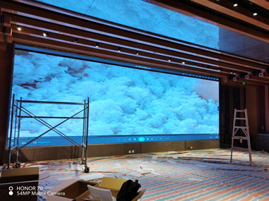 成都西藏饭店宴会厅两组LED显示屏完成